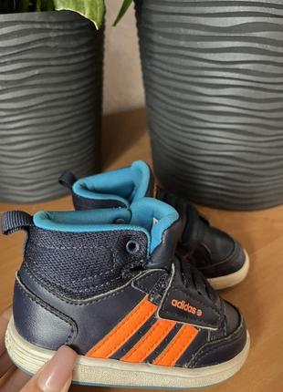 Кожаные кроссовки кеды сникерсы adidas1 фото