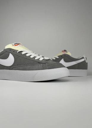 Жіночі кросівки популярні сірі шкіра замша nike blazer