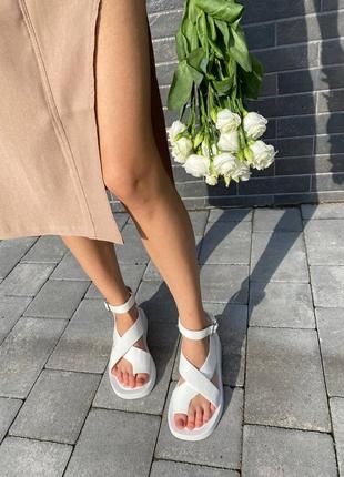 Сандалии женские босоножки