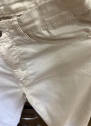 Легкие белые джинсы sinsay2 фото
