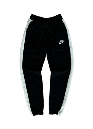 Мужские спортивные штаны nike black line.