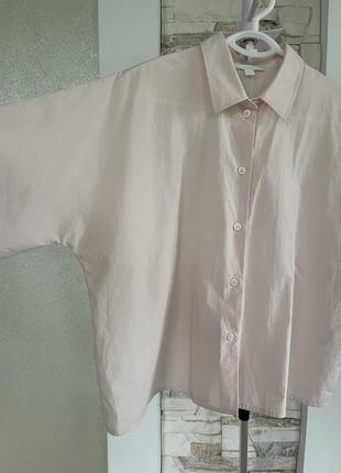 Стильная оверсайз рубашка бледно-розовая cos2 фото