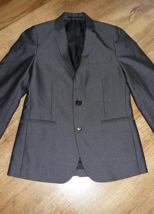 Классический пиджак на 8 лет рост 128 см, однобортный, demo