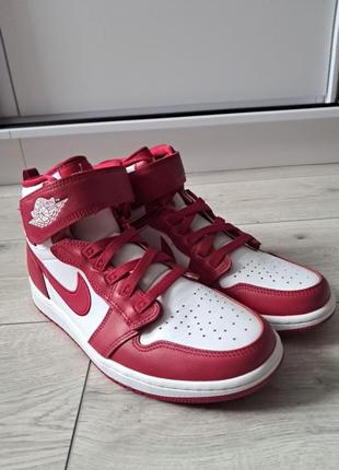 Кроссовки air jordon 1 hi flyease