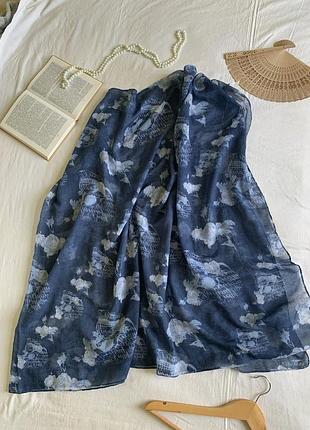 Красивий широкий м'який шарф -палантин з вiскози