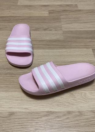 Шлёпанцы сланцы adidas 36 размер