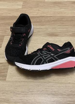 Кроссовки летние asics 28,5 размер