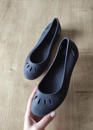 Женские балетки crocs, оригинал. размер 35,5