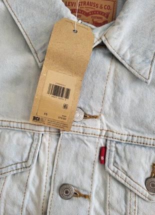 Актуальная куртка джинсовая пиджак джинсовка levis размер xs6 фото