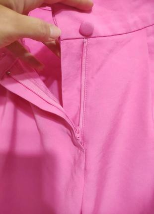Очень крутые розовые шорты5 фото