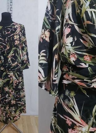 Платье в цветах с вискозы с этикеткойm&amp;s collection2 фото