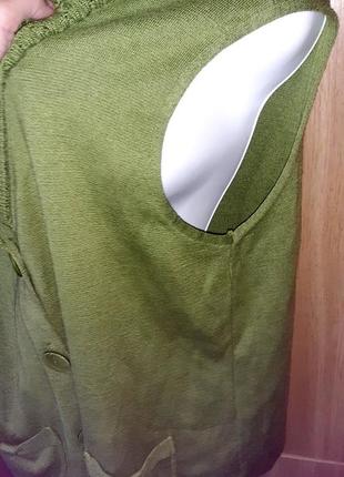 Зелена жилетка на ґудзики рххл6 фото