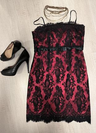 Эффектное вечернее платье