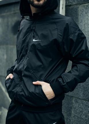 Вітровка nike windrunner jacket чорний5 фото