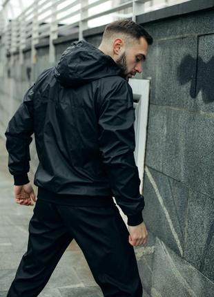 Вітровка nike windrunner jacket чорний2 фото