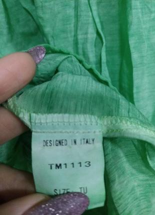 Прозрачная легкая блузка в стиле бохо со сложным лифом, вязаным крючком, с окантовкой с рюшами.7 фото