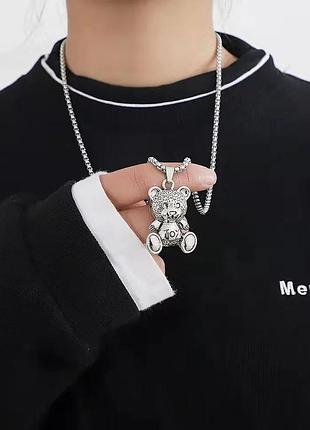 Классный кулон мишка на цепочке