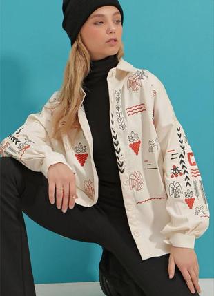 Рубашка из коттона с вышивкой