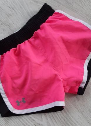 Яркие спортивные шорты для девочки under armour  3-4года1 фото