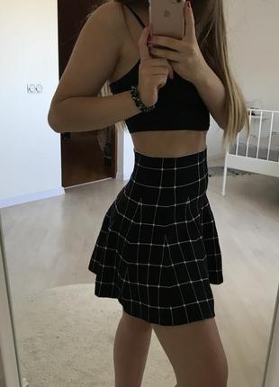 В'язання пов'язана спідниця