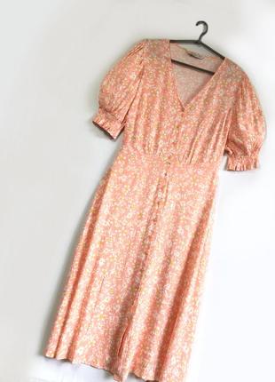 Красиве плаття f&amp;f