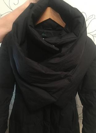 Шикарне пухове пальто бенетон бо з