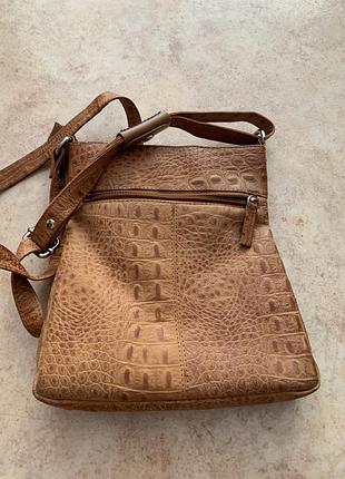 Стильная сумка через плечо 2