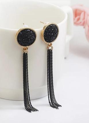 Сережки у стилі бохо / елегантні сережки з висячими пензликами /сережки гвоздики чорні1 фото