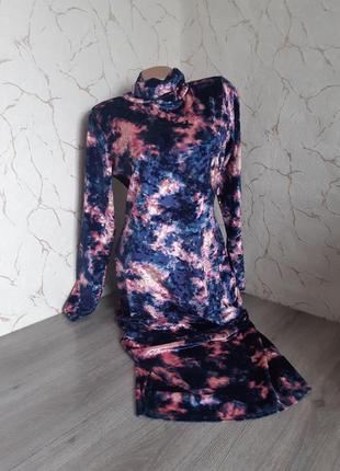 Платье трикотаж велюр приталеное синее/розовое,