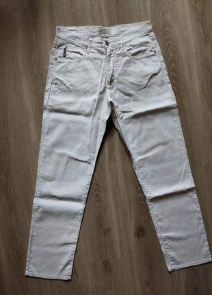 Льняные джинсы armani jeans original 60% лён, размер 50 наш, состояние отличное