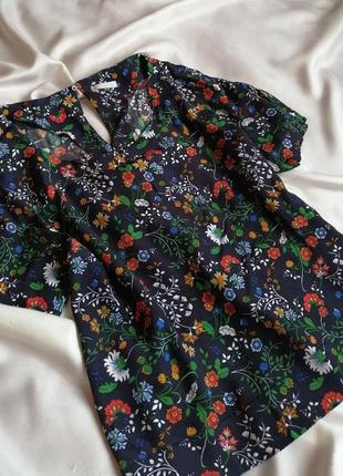 Гаренька блуза в цветы1 фото