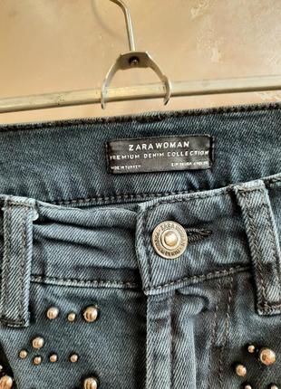 Zara  джинсы скини с жемчугом , цвет серый графит .10 фото