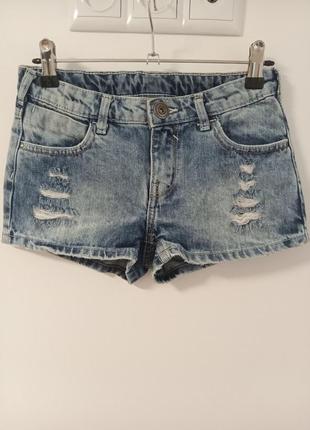Шорты джинсовые летние "варёнки" there here c&a на девочку 11/146 в идеальном состоянии.