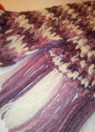 Довгий шарф з об'ємної пряжі