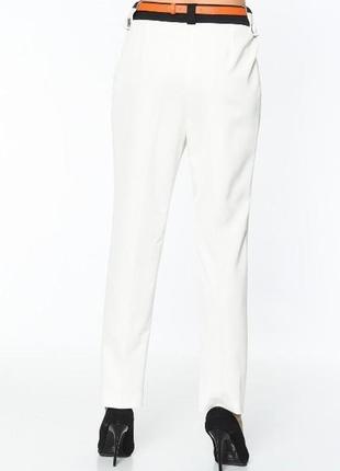 Фирменные женские белые брюки 4g by gizia размер 42 l-xl с оранжевым поясом3 фото