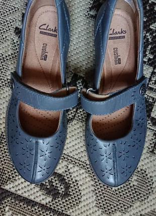 Брендовые фирменные английские женские кожаные, летние демисезонные туфли clarks,оригинал,новые, размер 37.