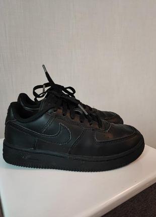 Nike force 1/черные/30 размер
