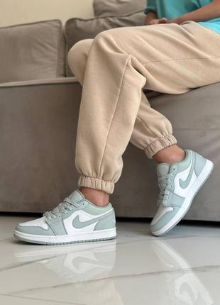 Nike air jordan 1 low женские кроссовки кроссовки тапки тапочки шлепанцы босоножки кроссы обуви обувь кеды туфли сникерсы сникеры