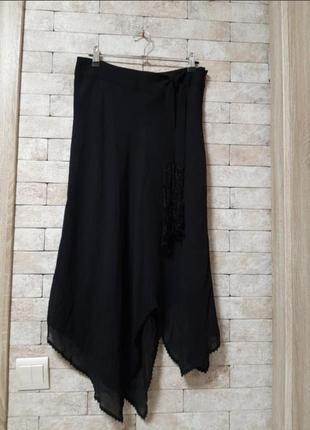 Ассиметричная  юбка из шёлка  с поясом  из бисера