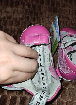 Босоножки, туфли, тапочки на девочку 19 размер6 фото