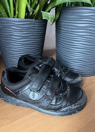 Шкіряні кросівки toezone