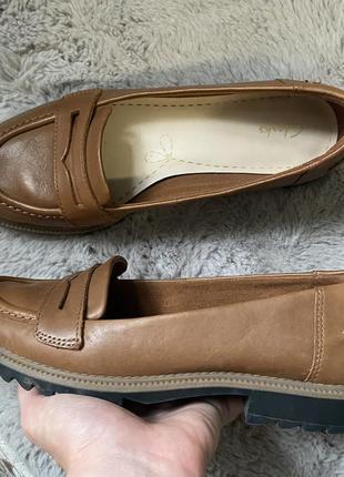 Лофери clarks натуральна шкіра