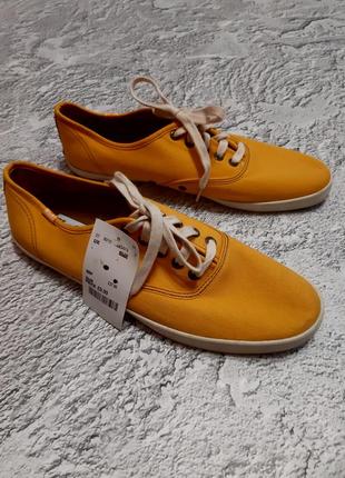 Стильные мужские кеды размер 8/42 от бренда keds