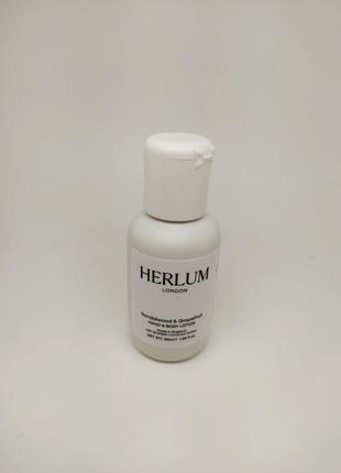 Лосьон для рук и тела сандал и грейпфрут herlum hand & body lotion sandalwood & grapefruit