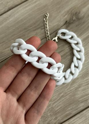 Цепь пластиковая колье украшение на шею