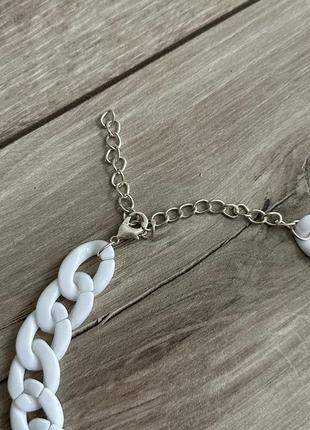 Цепь пластиковая колье украшение на шею