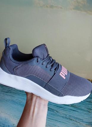 М'які кросівки puma,розмір 37 ,в'єтнам