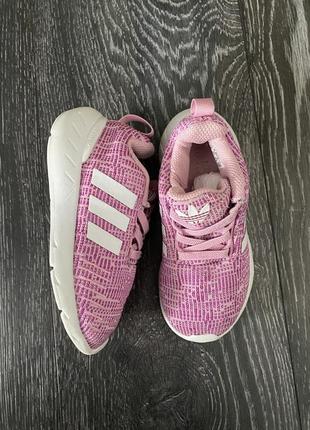 Кроссовки adidas1 фото