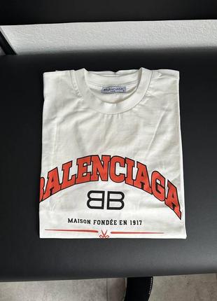 Футболки в стиле balenciaga три цвета6 фото