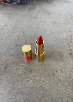 Миниатюра помады yves saint laurent - rouge a levres lipstick в оттенке no. 45 tuxedo. оригінал1 фото
